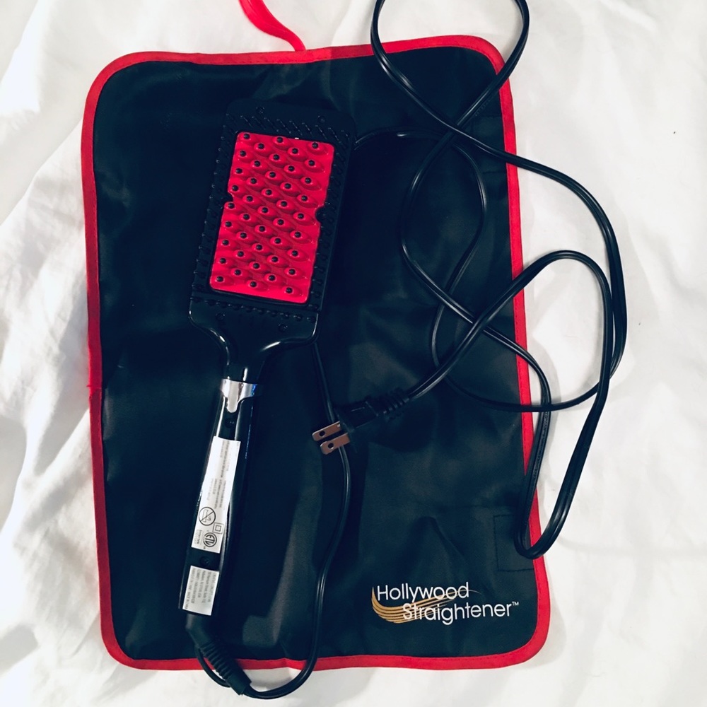Hollywood Hairbrush Straightener